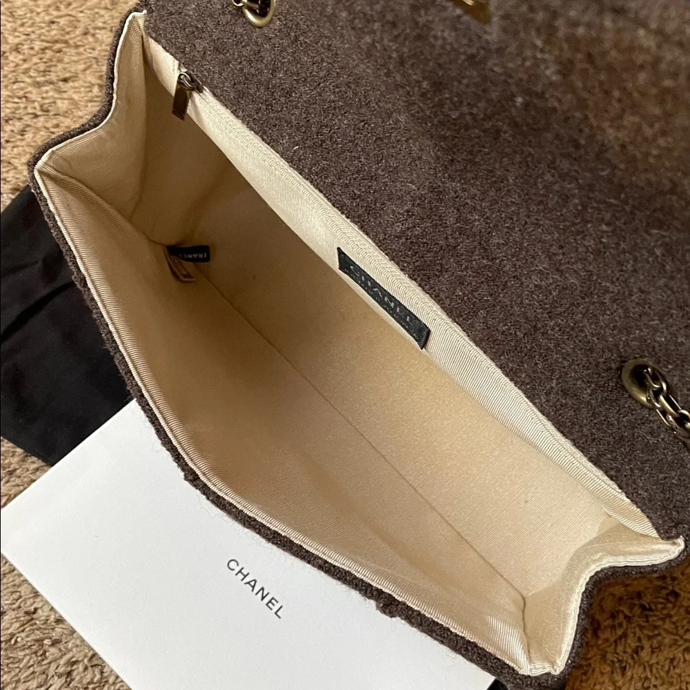 Chanel Chocolate Bar Mademoiselle Brown Flap Bag Quilted Wool Jumbo - Picture 10 of 13